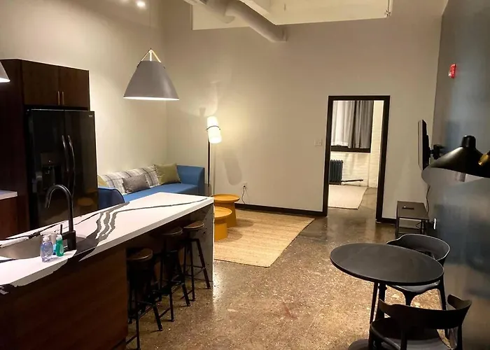 Apartment 3e-*new* 5 Min To Upmc Shadyside, Sleeps 4